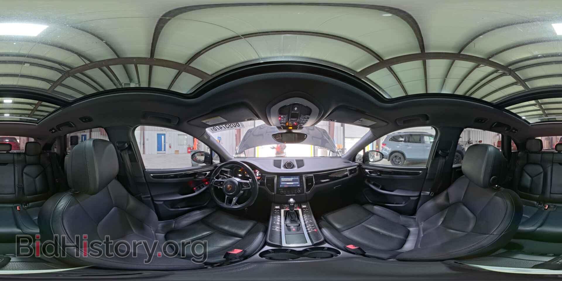 2018 PORSCHE MACAN - VIN: WP1AA2A57JLB22067 - Photo 16