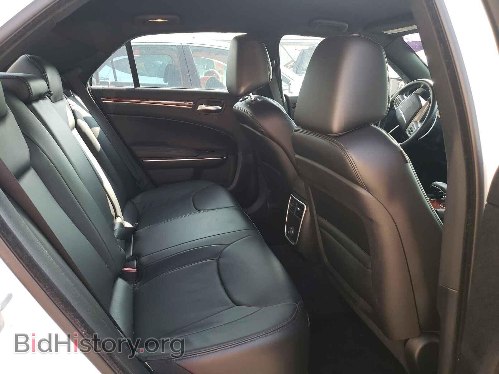 2014 CHRYSLER 300 - VIN: 2C3CCAAG8EH200279 - Фото 6