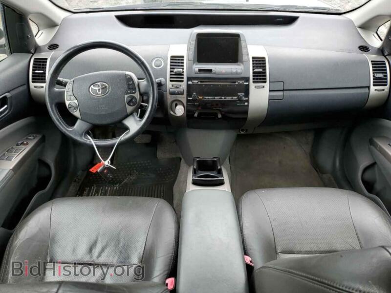 2009 Toyota PRIUS (VIN JTDKB20U193473189) — фото 8 из 13