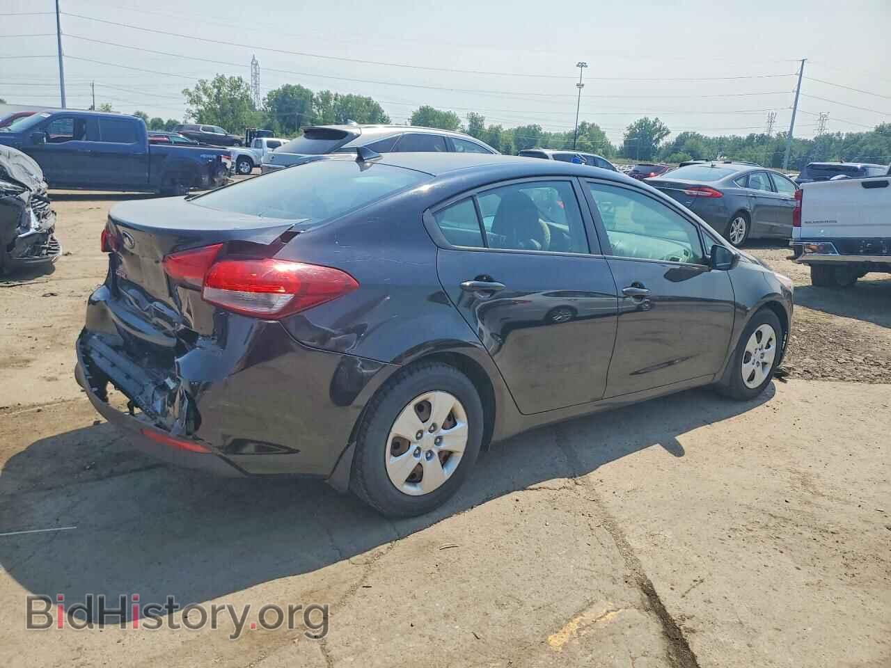 2017 KIA FORTE - VIN: 3KPFK4A75HE055117 - Фото 3
