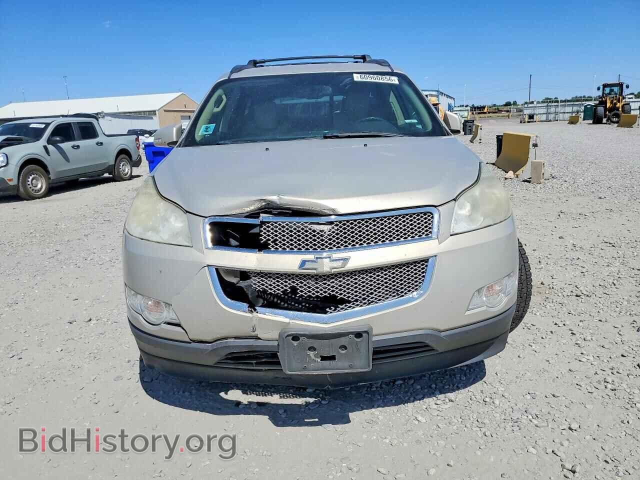 2011 CHEVROLET TRAVERSE - VIN: 1GNKVLED0BJ213901 - Фото 5
