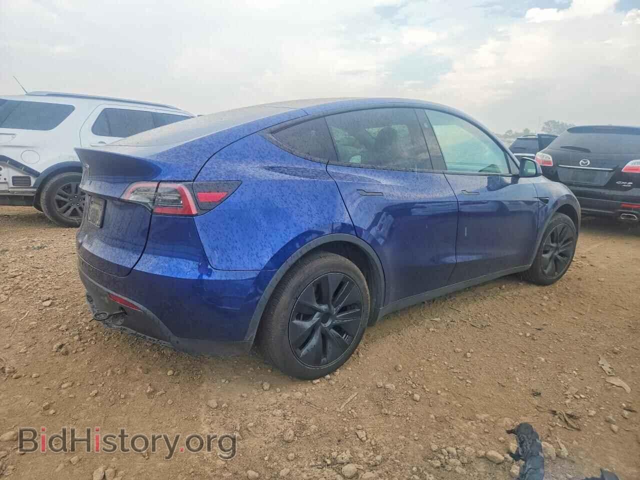 2025 TESLA MODEL Y - VIN: 7SAYGDED0SF232882 - Фото 3