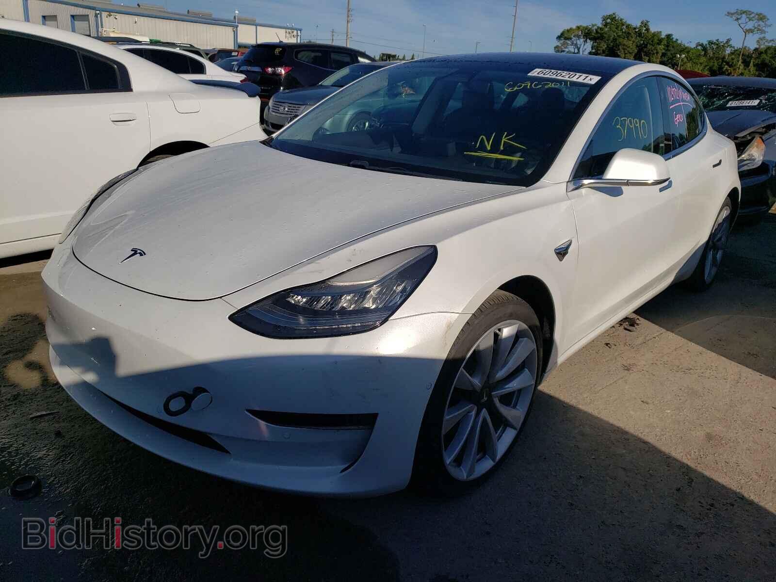2018 TESLA MODEL 3 - VIN: 5YJ3E1EA8JF164900 - Photo 2
