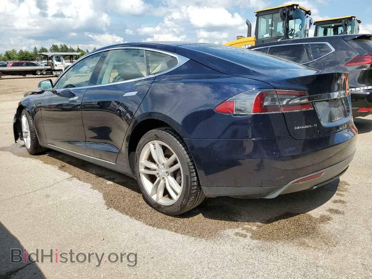 2013 TESLA MODEL S - VIN: 5YJSA1AG7DFP07580 - Фото 2