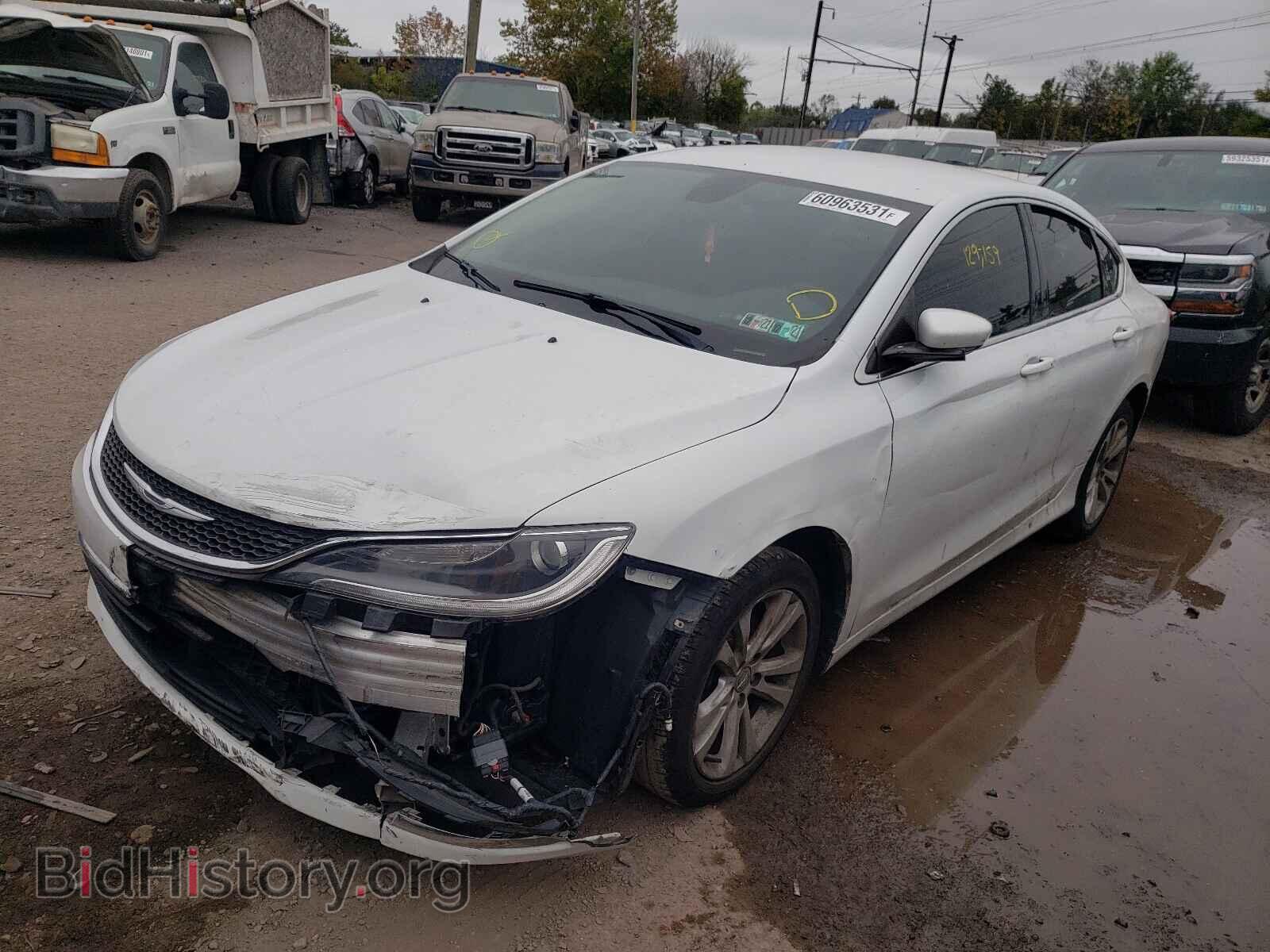 2015 CHRYSLER 200 - VIN: 1C3CCCAB5FN596700 - Фото 2