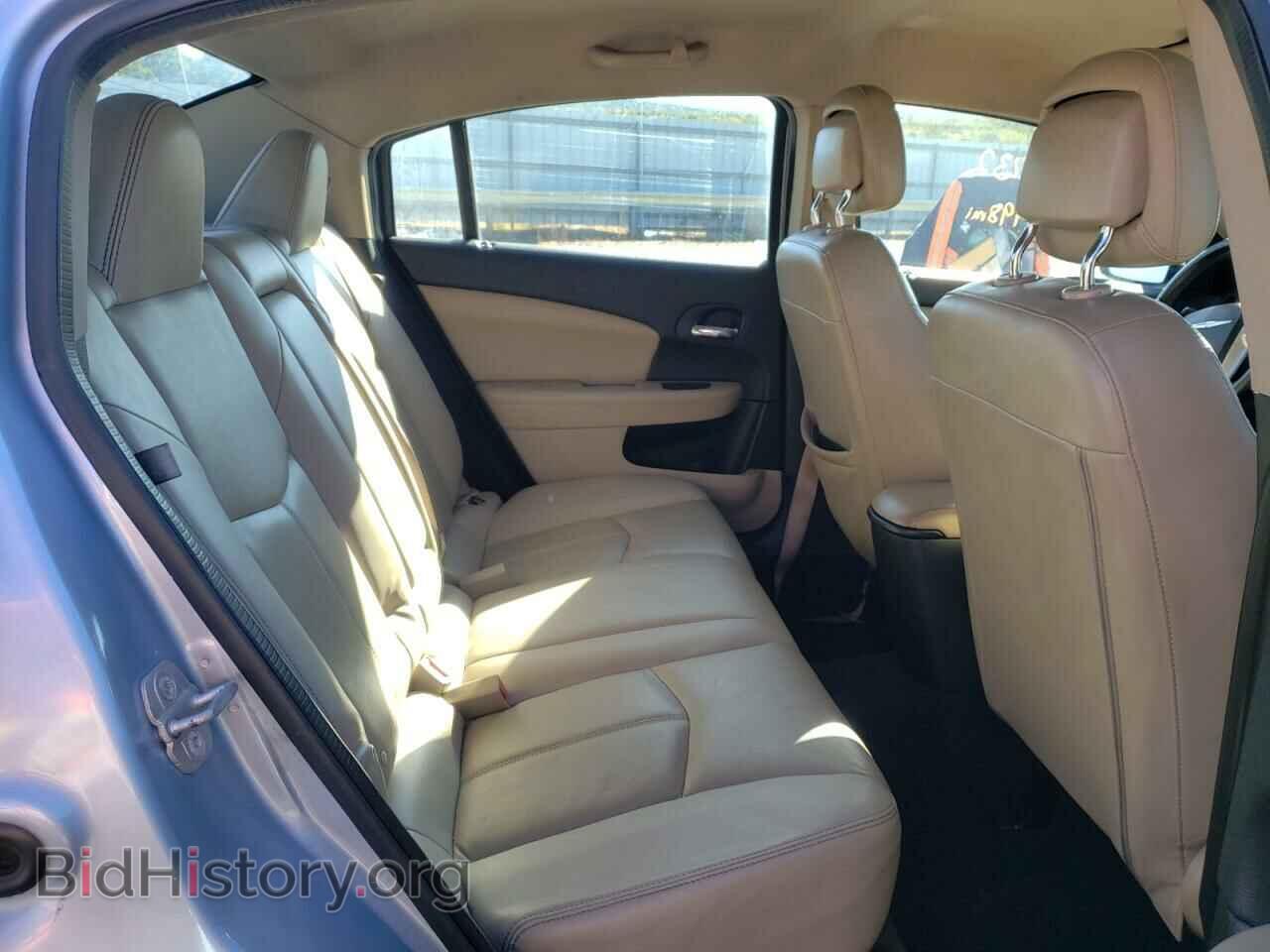 2012 CHRYSLER 200 - VIN: 1C3CCBCB4CN267974 - Фото 6