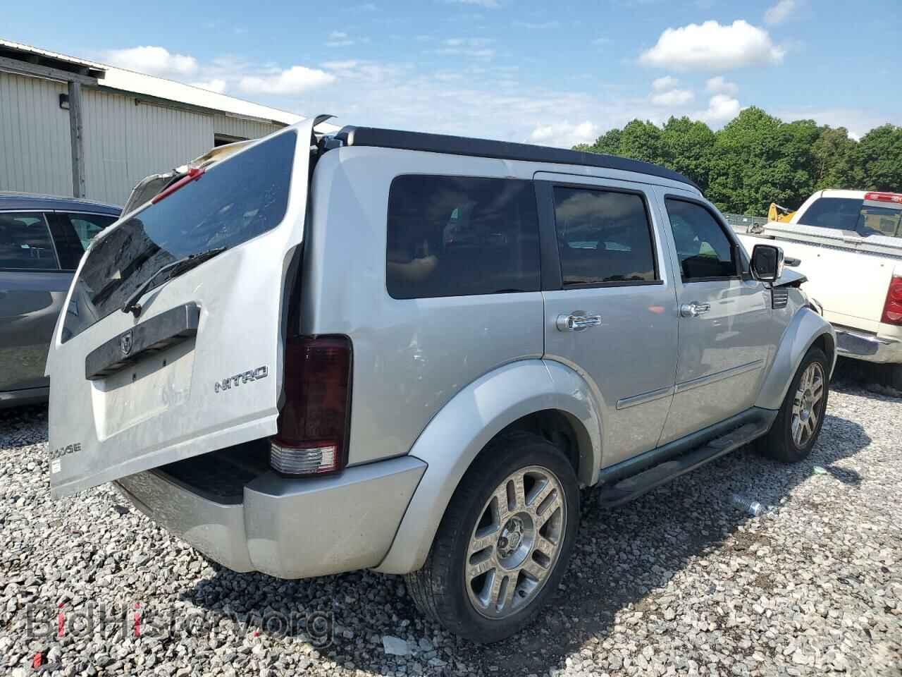 2011 DODGE NITRO - VIN: 1D4PT4GK0BW587159 - Фото 3
