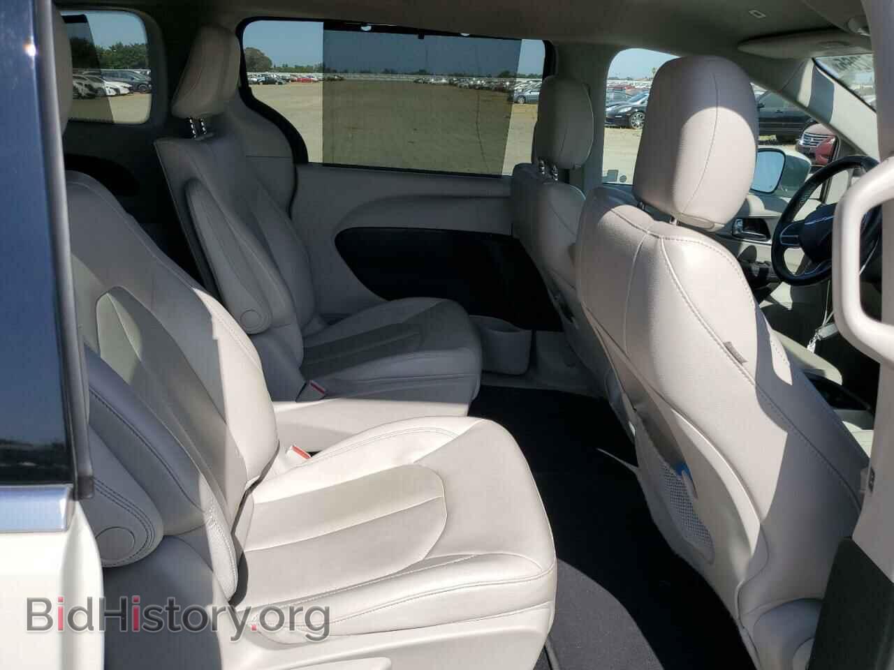 2019 CHRYSLER PACIFICA - VIN: 2C4RC1L73KR640189 - Фото 11