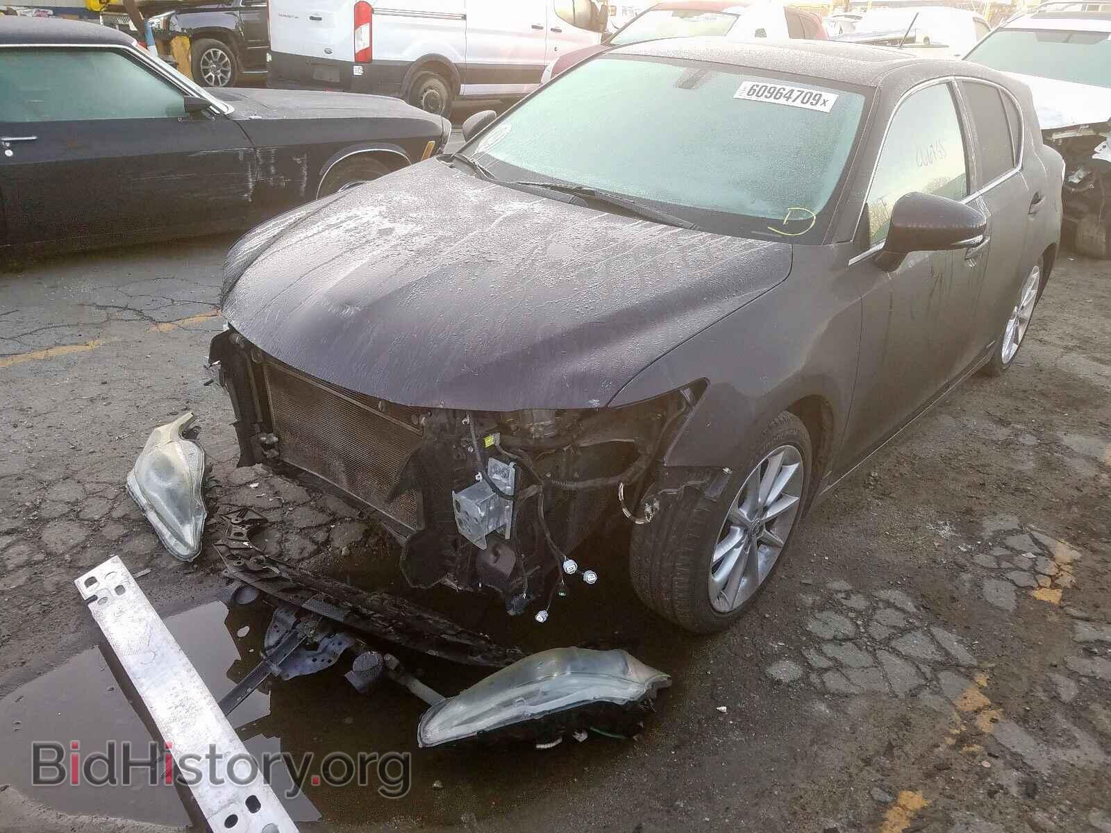 2011 LEXUS CT 200 - VIN: JTHKD5BH2B2040101 - Фото 2