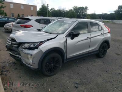 2018 Mitsubishi ECLIPSE Eclipse CR, silver — VIN JA4AT4AA1JZ063304, Copart