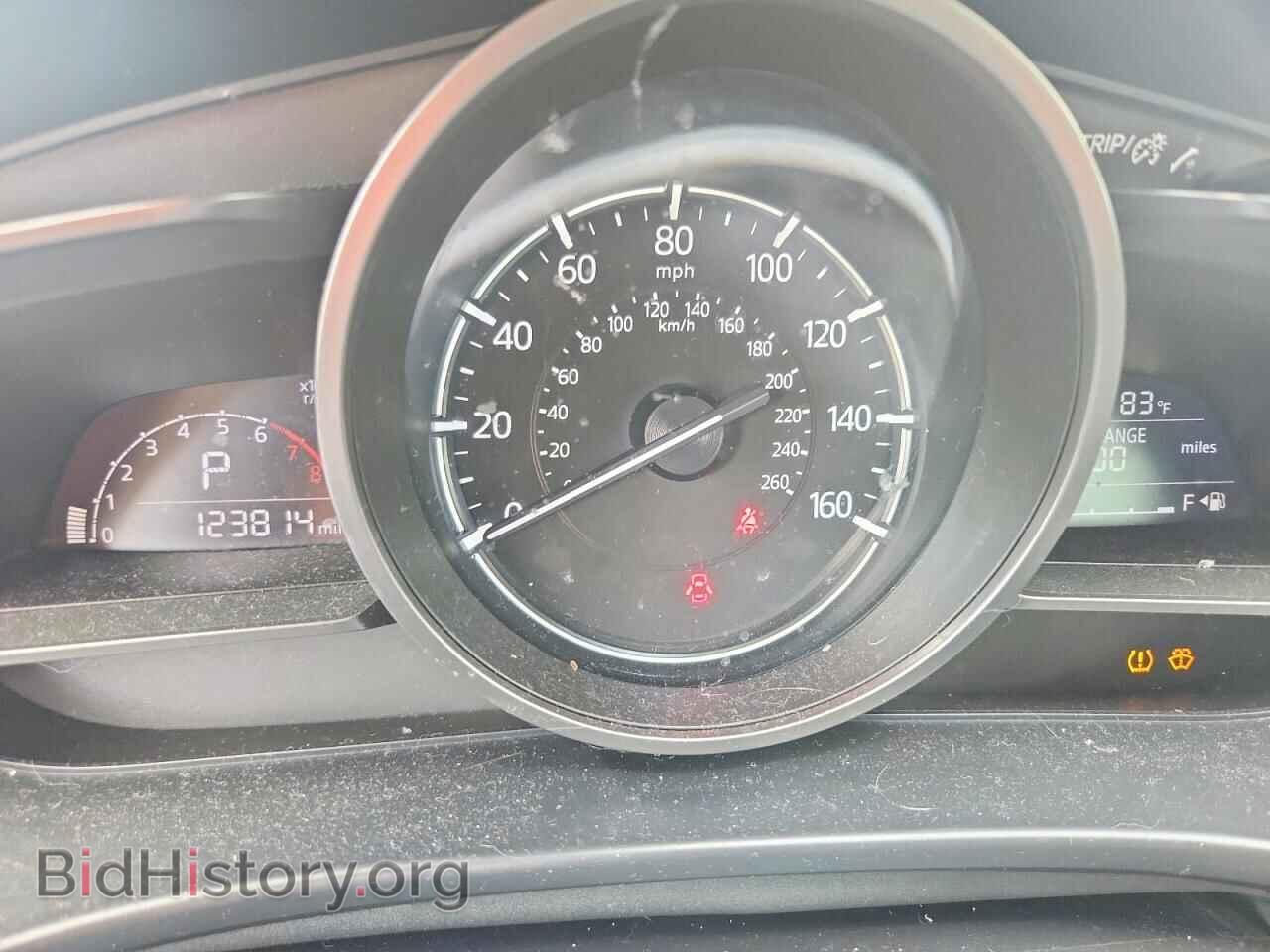 2018 MAZDA 3 - VIN: 3MZBN1V32JM209609 - Photo 9