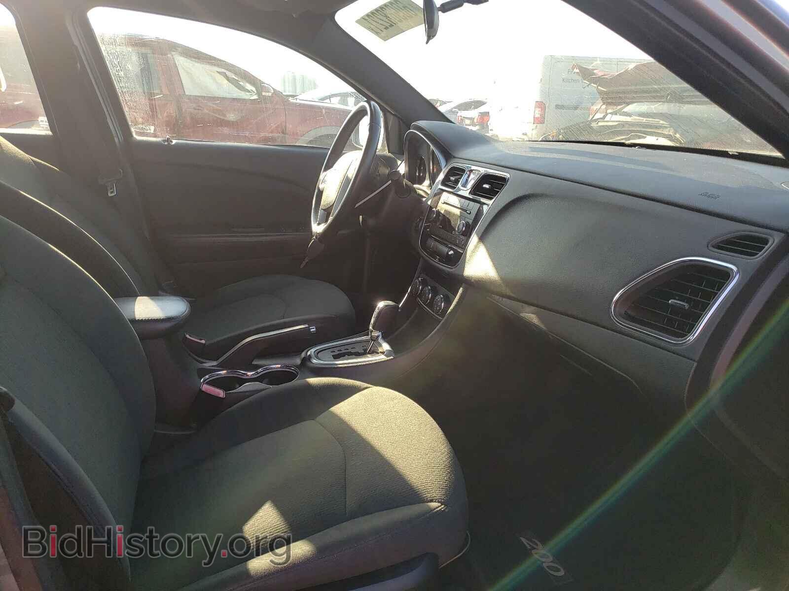 2011 CHRYSLER 200 - VIN: 1C3BC1FB5BN619105 - Фото 5
