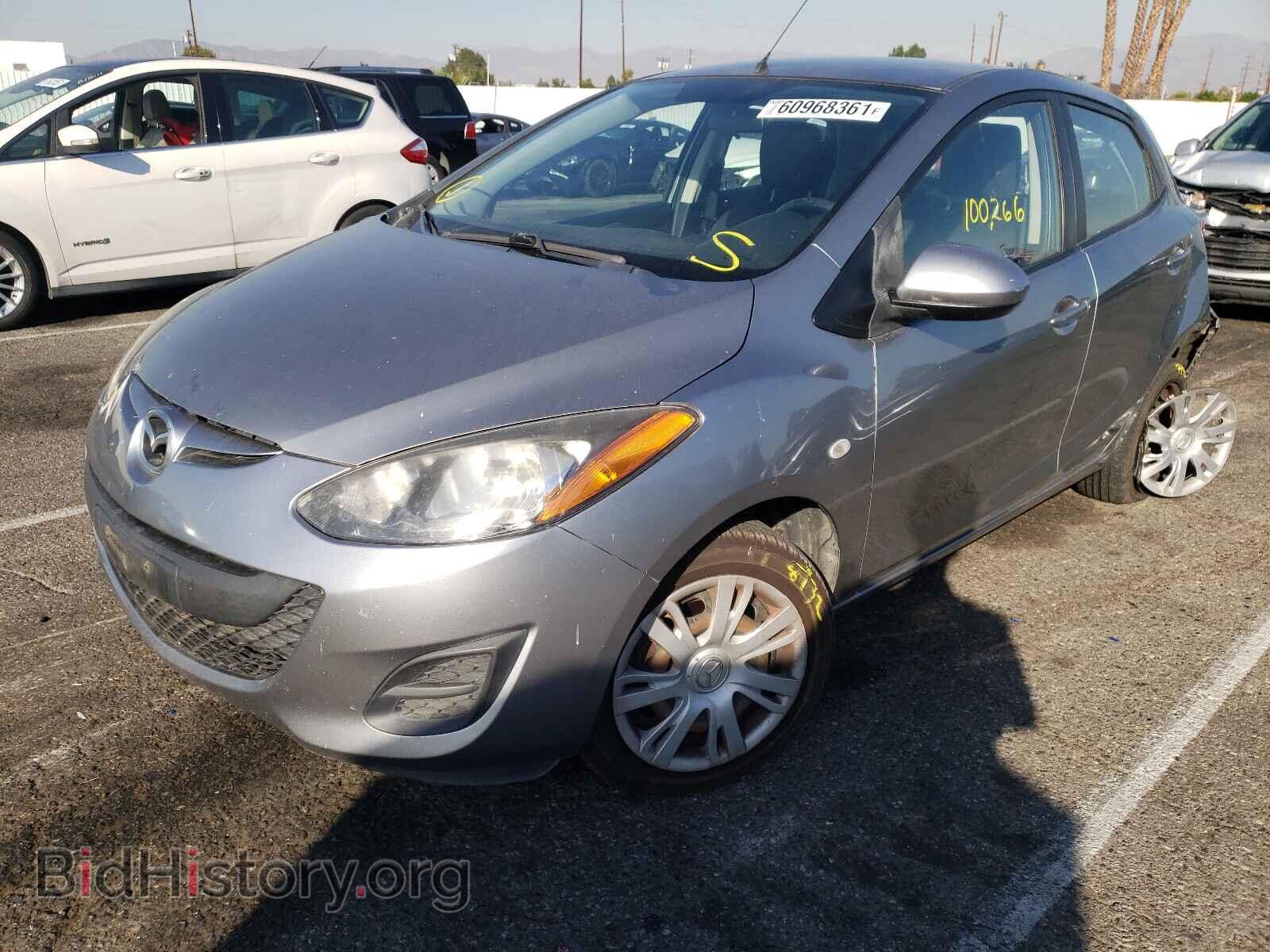 2013 MAZDA 2 - VIN: JM1DE1KZ5D0170431 - Фото 2