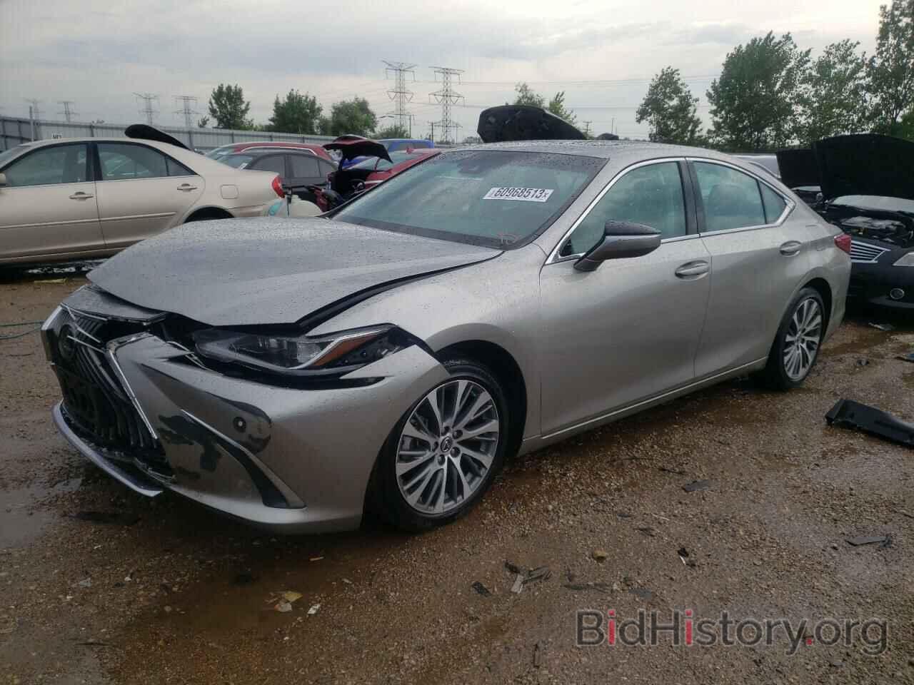 Photo 58ABZ1B15KU044019 - LEXUS ES350 2019