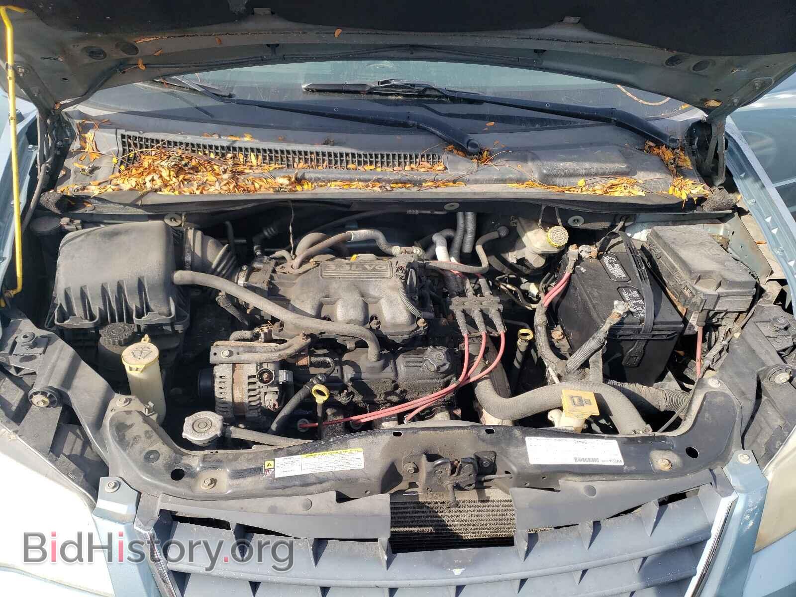 2008 CHRYSLER MINIVAN - VIN: 2A8HR44HX8R112587 - Фото 7
