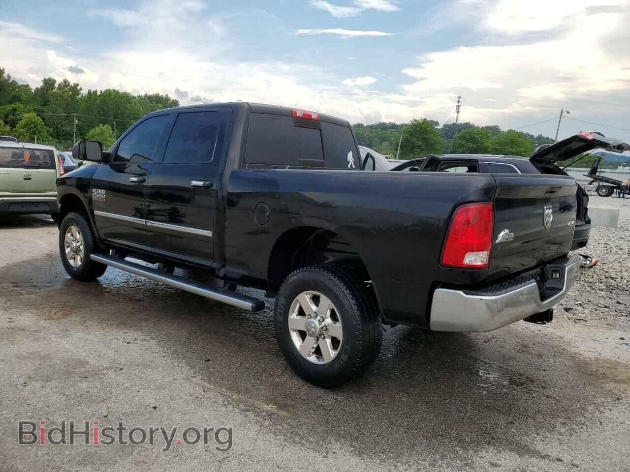 2015 RAM All Models - VIN: 3C6UR5DL3FG529110 - Фото 2