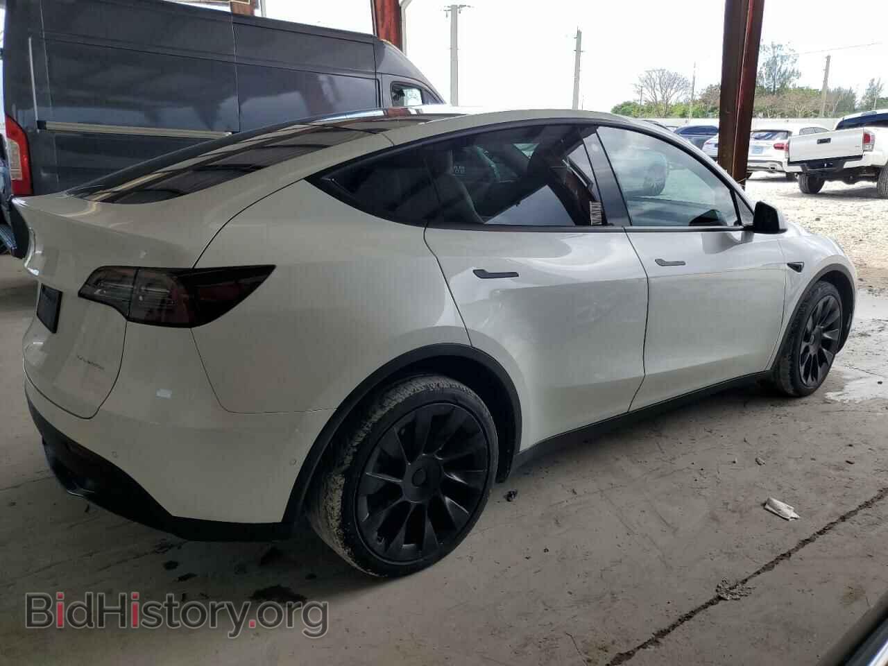 2022 TESLA MODEL Y - VIN: 7SAYGDEE6NF496797 - Фото 3