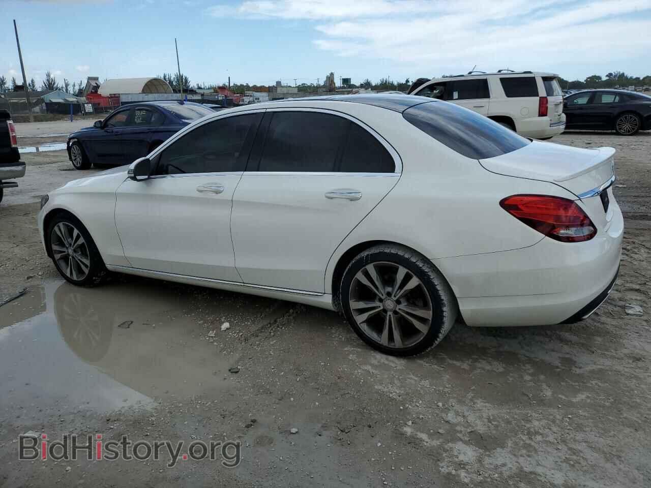 2016 MERCEDES-BENZ C-CLASS - VIN: WDDWF4JB5GR134448 - Фото 2