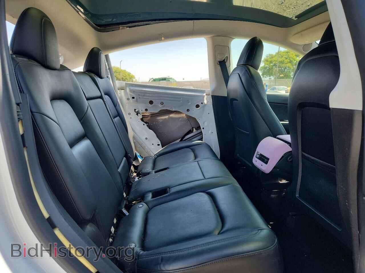 2022 TESLA MODEL Y - VIN: 7SAYGDEE9NF364276 - Фото 10