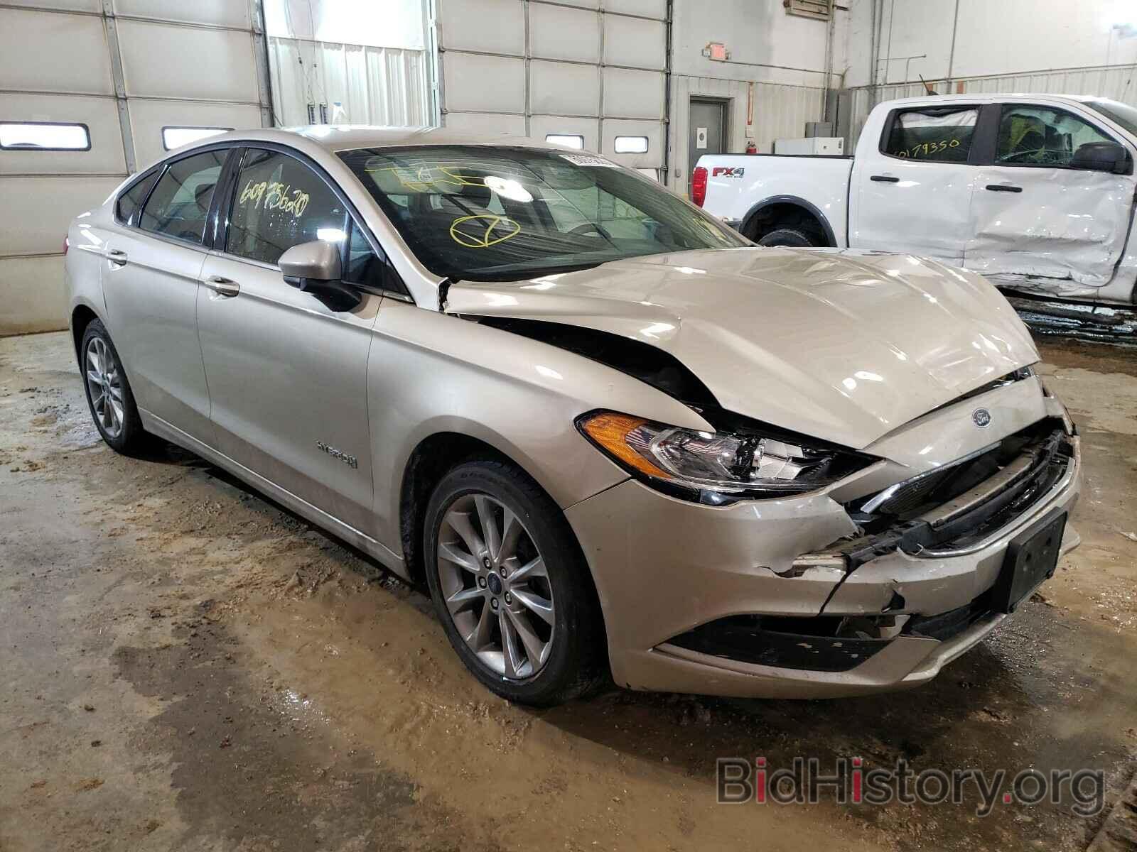 Фотография 3FA6P0LU7HR234772 - FORD FUSION 2017