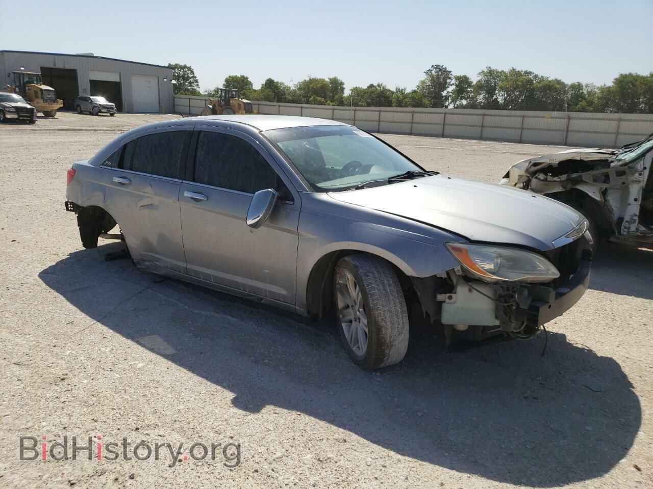 2013 CHRYSLER 200 - VIN: 1C3CCBBB8DN578343 - Фото 4
