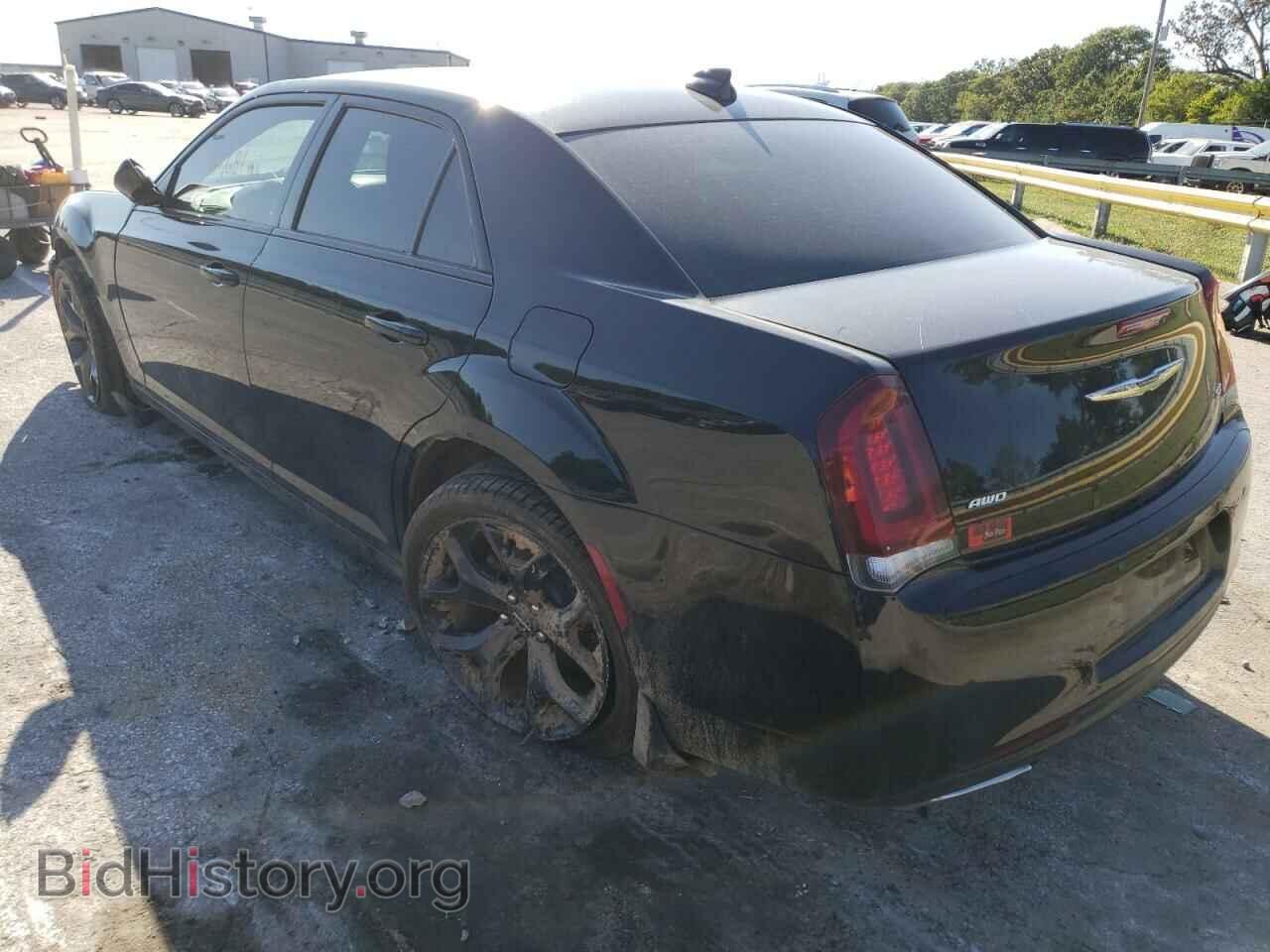 2019 CHRYSLER 300 - VIN: 2C3CCARG9KH624831 - Фото 3