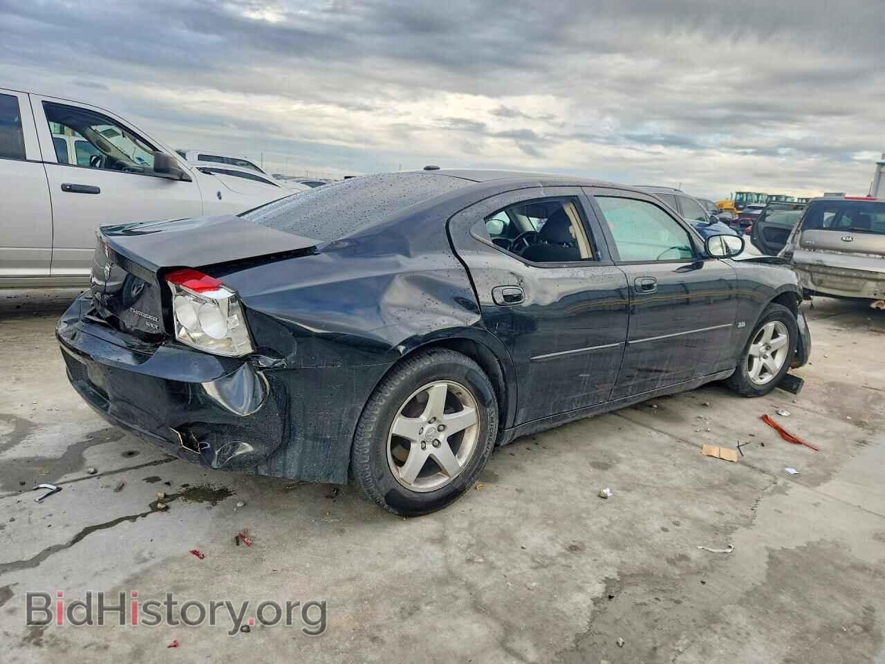 2010 DODGE CHARGER - VIN: 2B3CA3CVXAH307628 - Photo 3