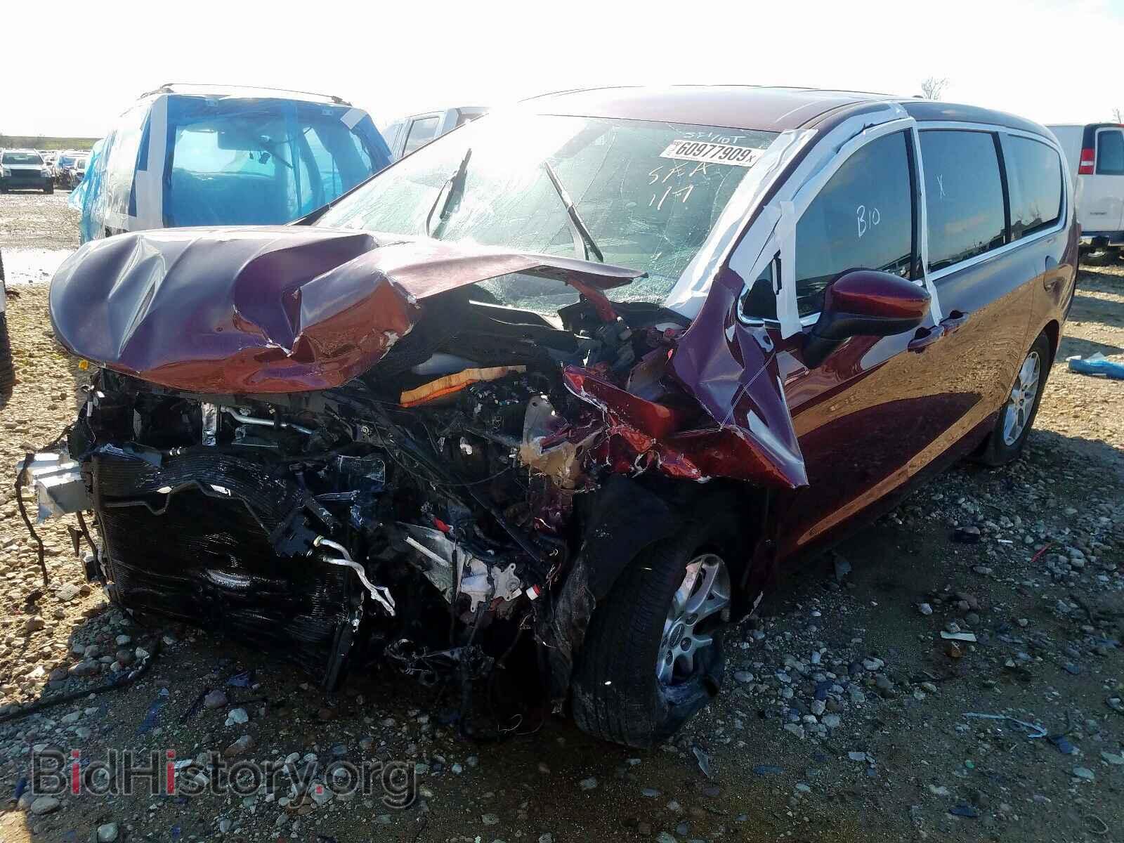 2017 CHRYSLER PACIFICA - VIN: 2C4RC1DG7HR609762 - Photo 2