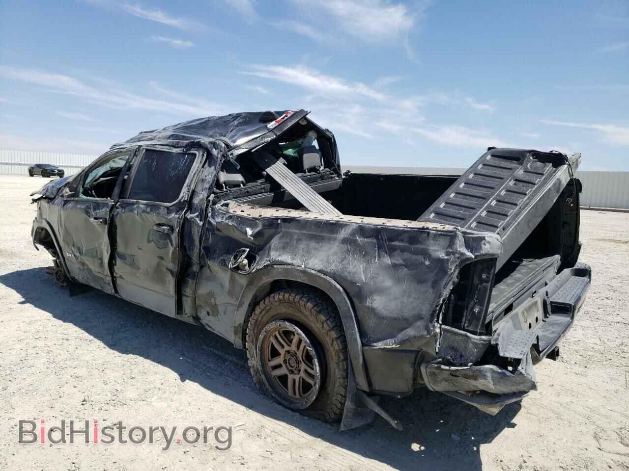 2019 RAM 1500 - VIN: 1C6SRFRT1KN850361 - Фото 2