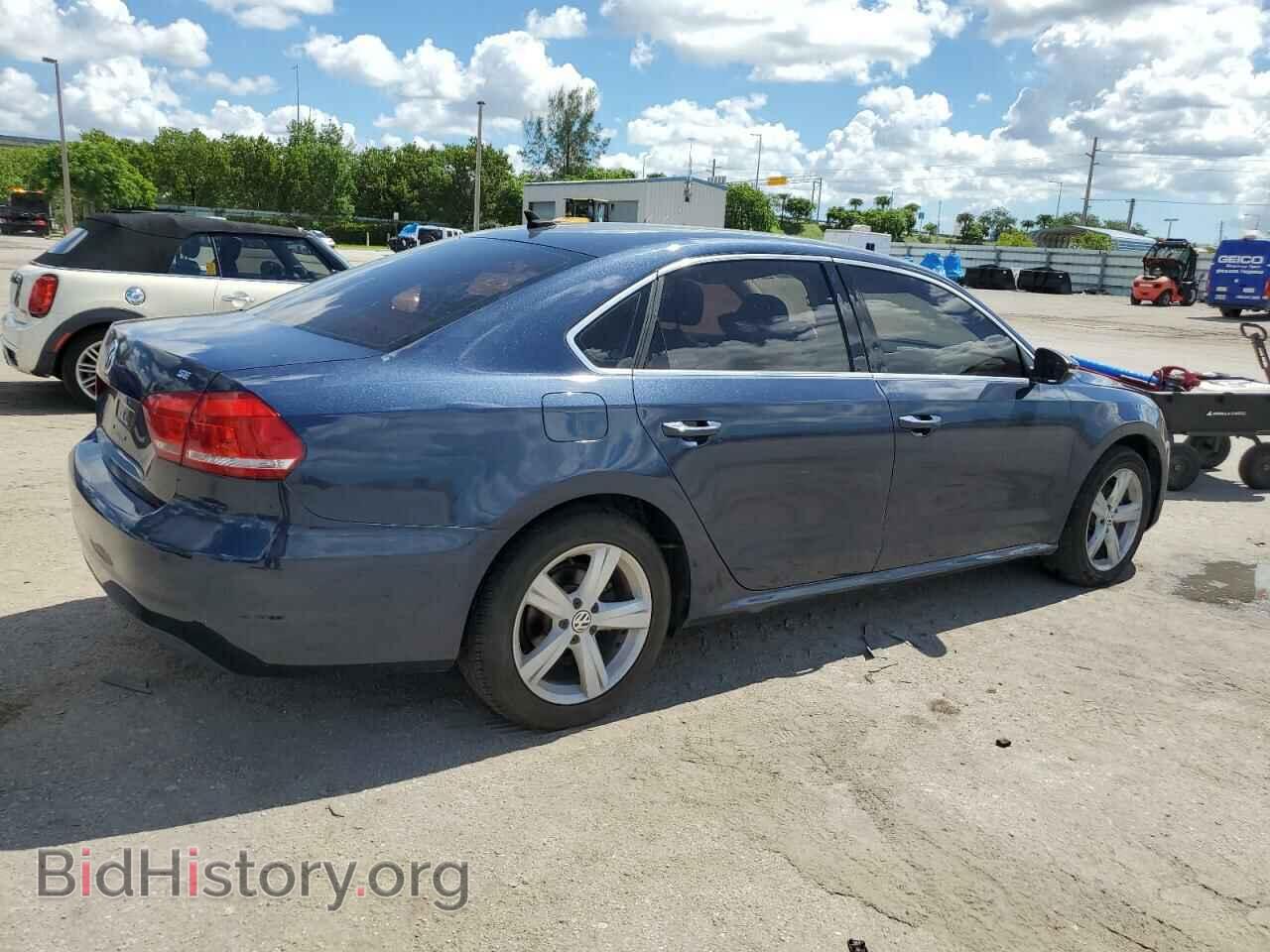 2012 VOLKSWAGEN PASSAT - VIN: 1VWBP7A30CC102713 - Фото 3