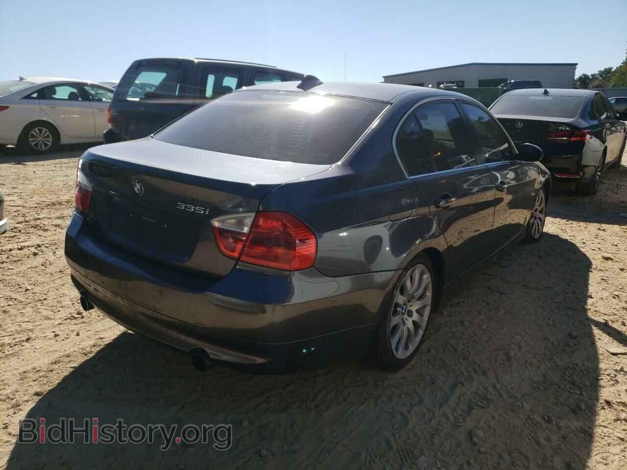 2008 BMW 3 SERIES - VIN: WBAVB73558VH25768 - Photo 4