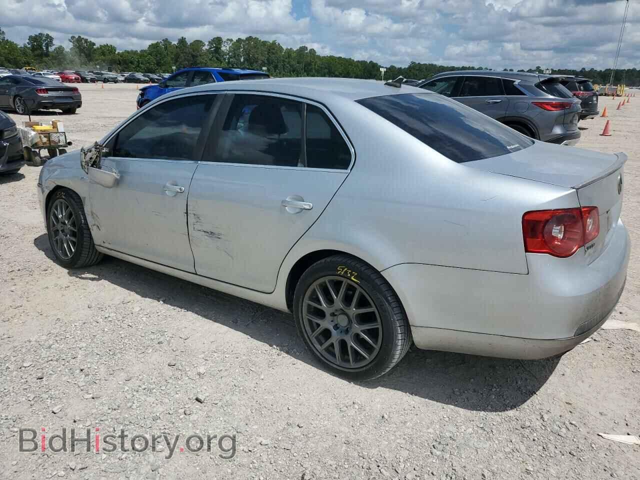 2006 VOLKSWAGEN JETTA - VIN: 3VWCT71K76M848151 - Фото 2