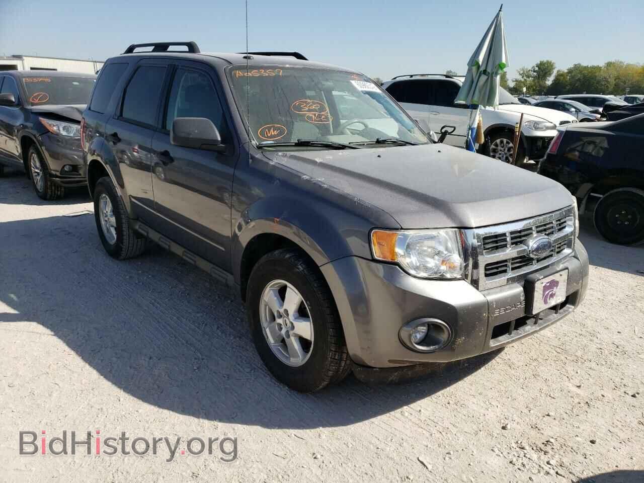Фотография 1FMCU0DG6AKA05357 - FORD ESCAPE 2010