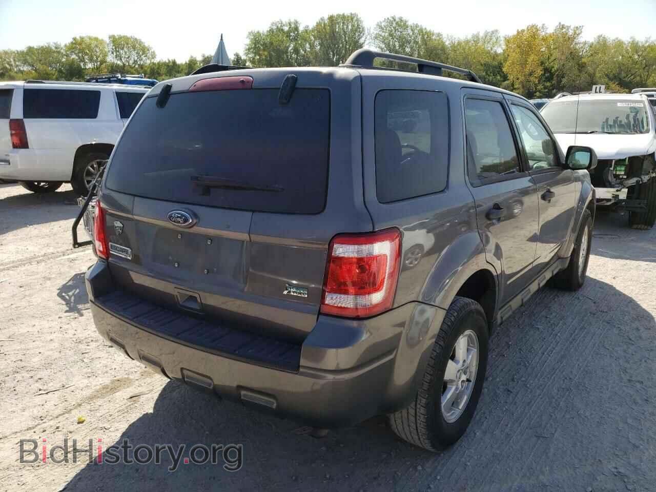 2010 FORD ESCAPE - VIN: 1FMCU0DG6AKA05357 - Photo 4