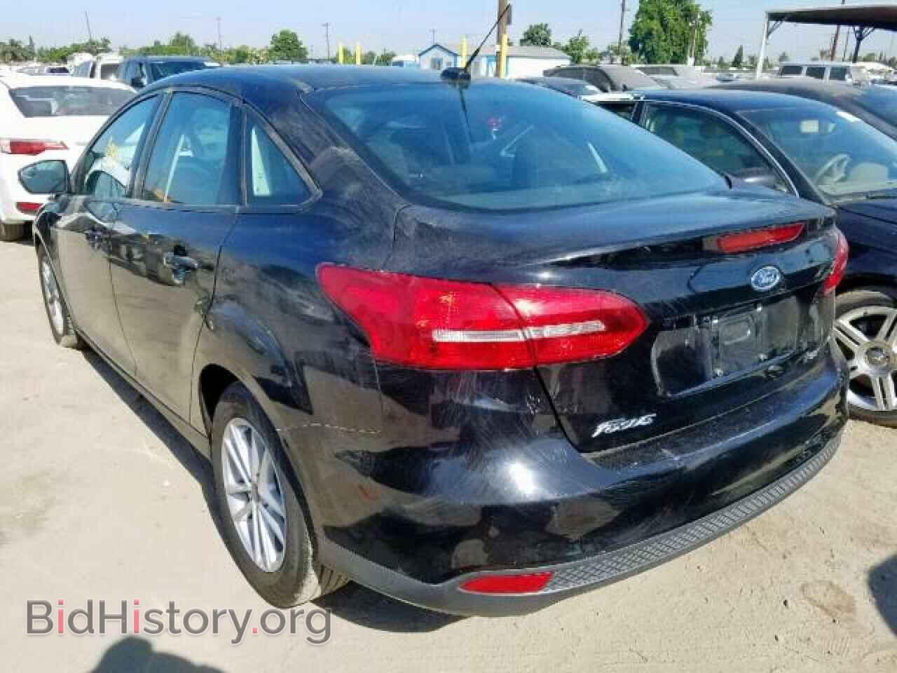 2017 FORD FOCUS - VIN: 1FADP3F25HL225053 - Фото 2