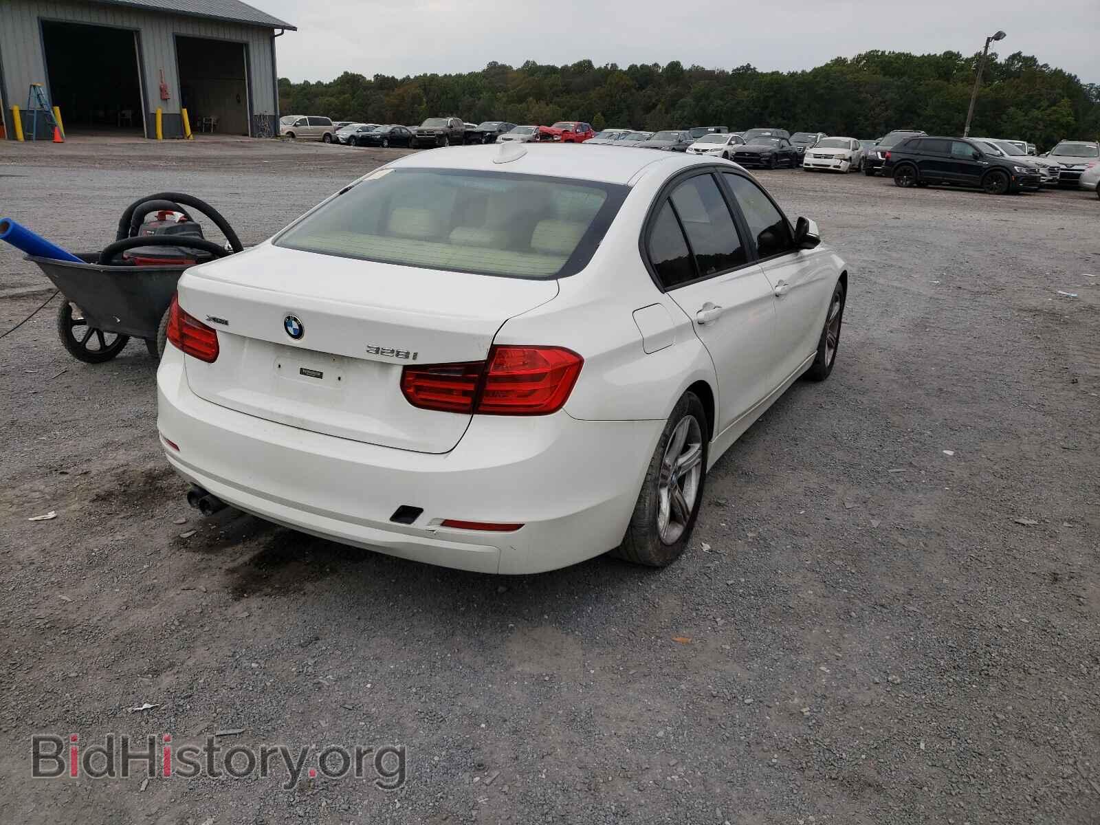 2013 BMW 3 SERIES - VIN: WBA3B3C53DJ698147 - Фото 4