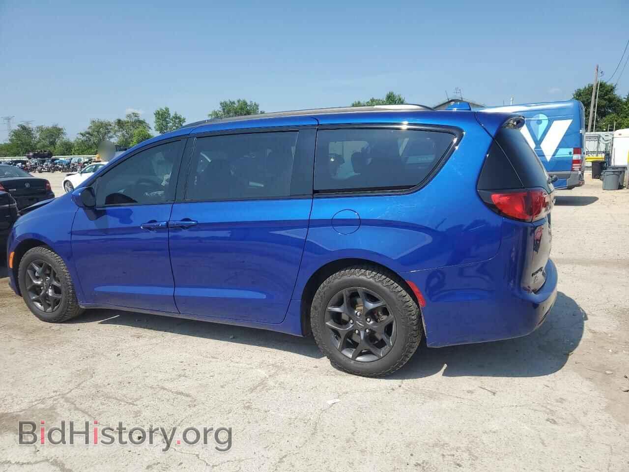2019 CHRYSLER PACIFICA - VIN: 2C4RC1BG9KR738306 - Фото 2