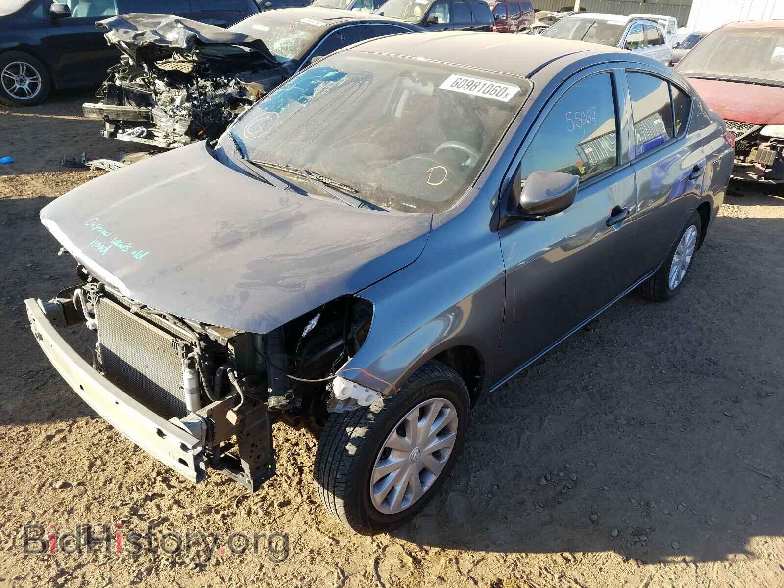 2017 NISSAN VERSA - VIN: 3N1CN7AP0HL824083 - Фото 2
