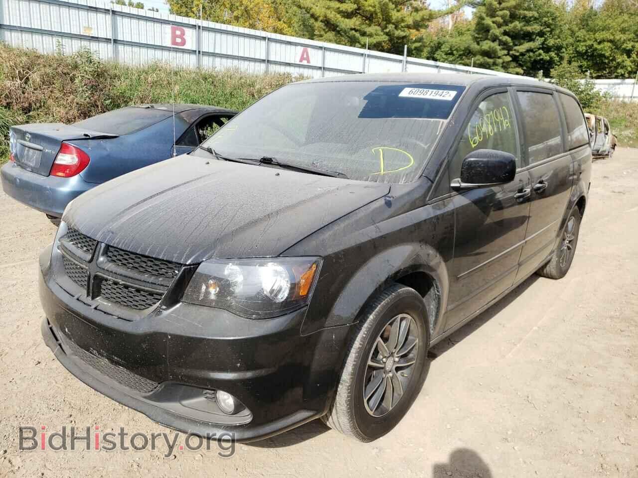 2017 DODGE CARAVAN - VIN: 2C4RDGCG8HR756271 - Фото 2