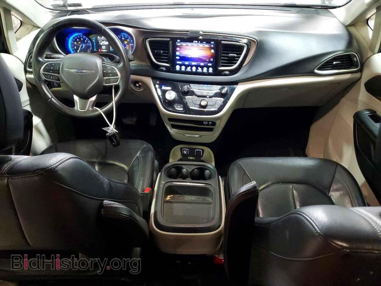 2017 CHRYSLER PACIFICA - VIN: 2C4RC1BG1HR794927 - Photo 8