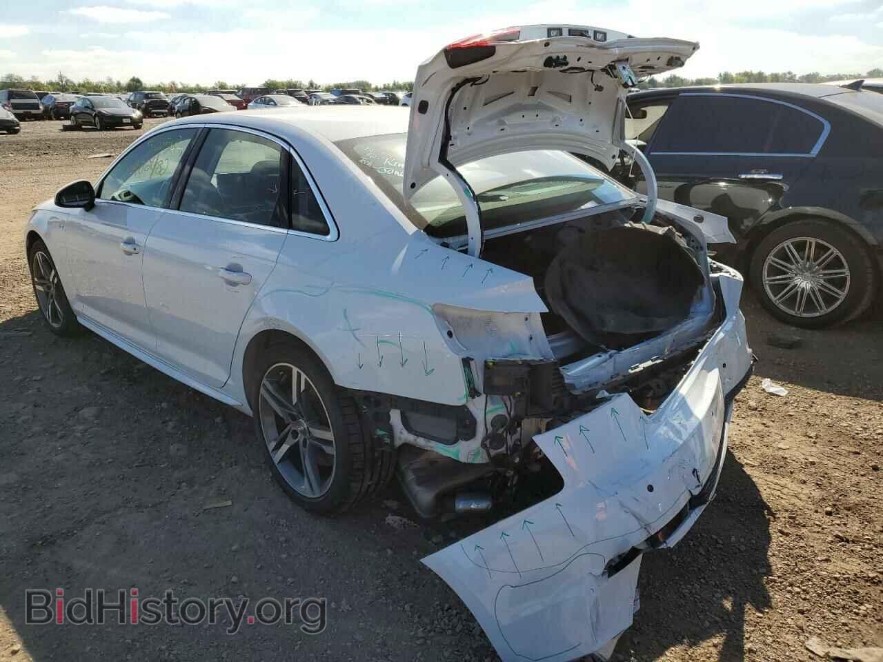 2018 AUDI A4 - VIN: WAUENAF45JA017411 - Фото 3