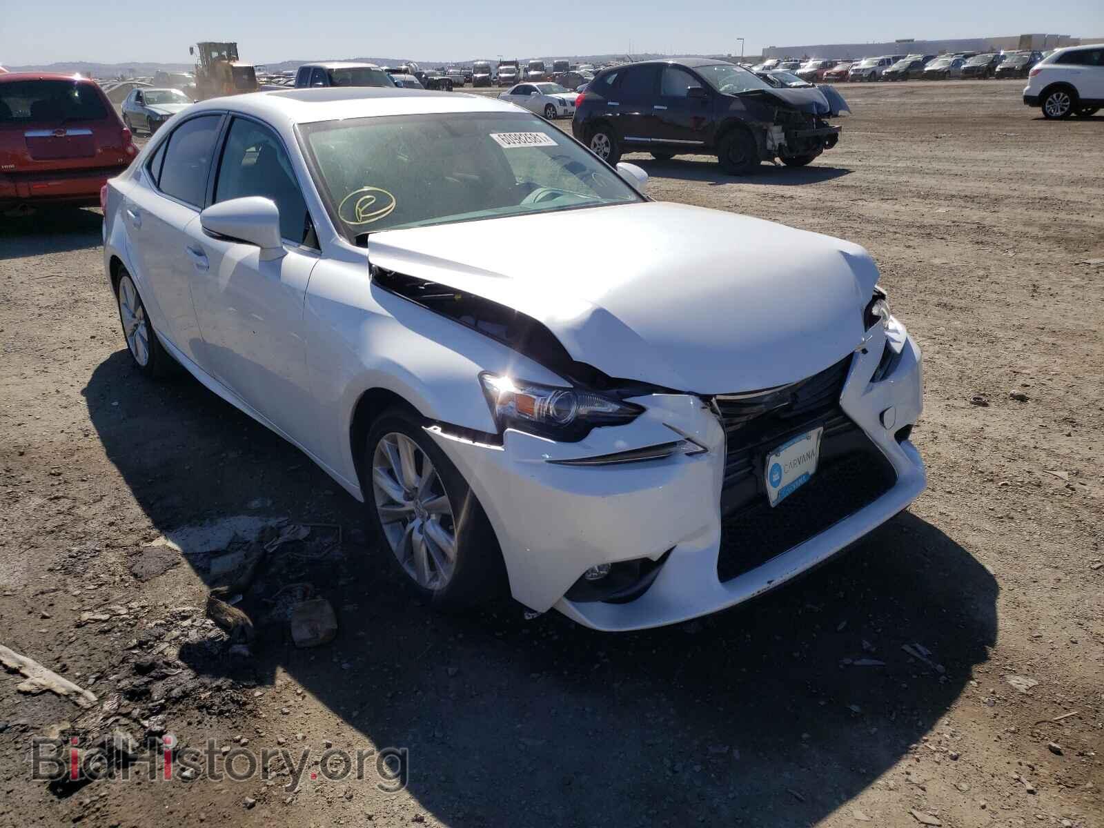 Photo JTHBA1D22G5012380 - LEXUS IS 2016