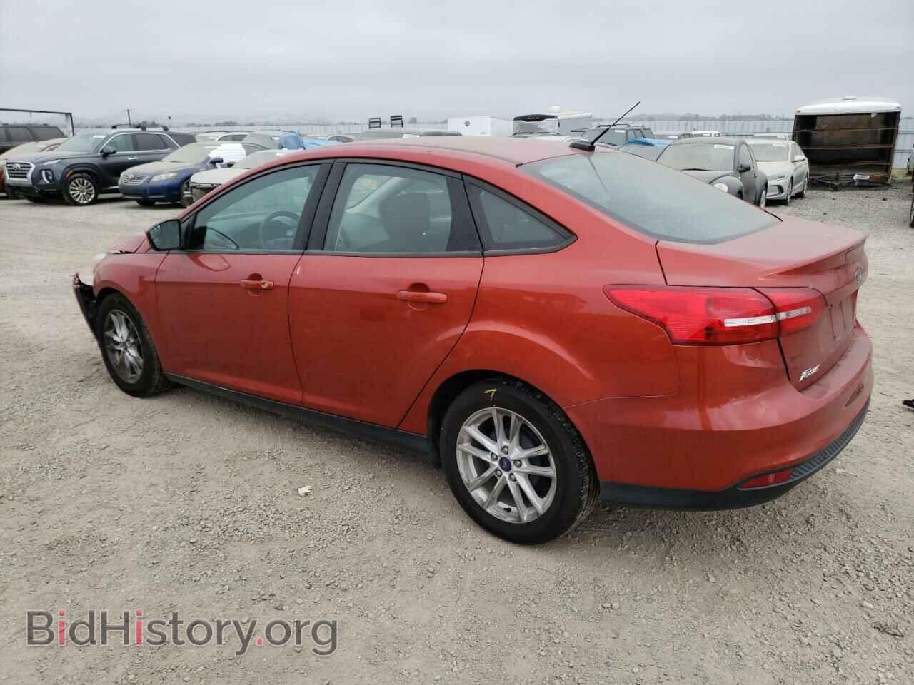 2018 FORD FOCUS - VIN: 1FADP3F29JL249572 - Фото 2