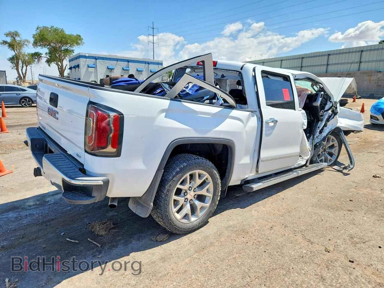 2018 GMC SIERRA - VIN: 3GTU2NEC7JG236332 - Photo 3