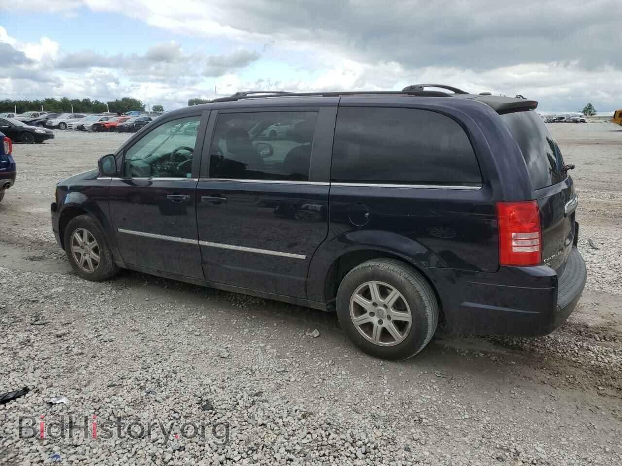 2010 CHRYSLER MINIVAN - VIN: 2A4RR8DX8AR481040 - Фото 2