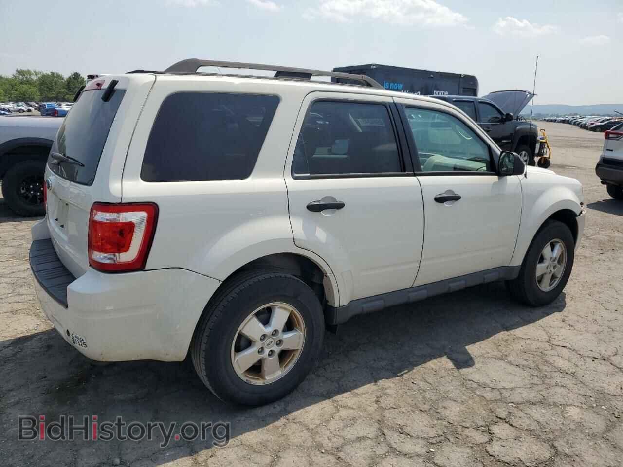 2012 FORD ESCAPE - VIN: 1FMCU0D78CKB38365 - Фото 3