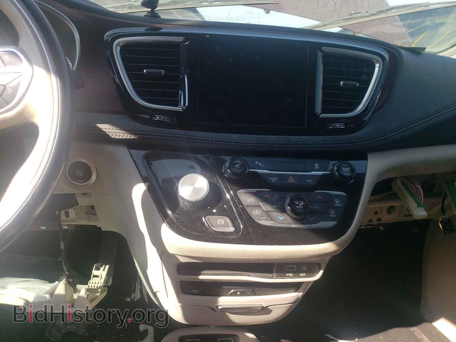2017 CHRYSLER PACIFICA - VIN: 2C4RC1GG9HR531352 - Фото 9