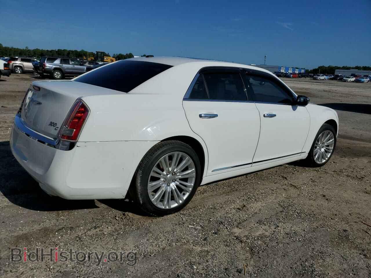 2011 CHRYSLER 300 - VIN: 2C3CA6CT6BH579694 - Фото 3