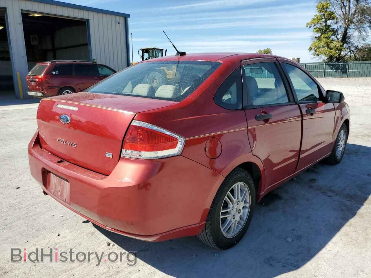 2010 FORD FOCUS - VIN: 1FAHP3FN3AW270279 - Фото 4