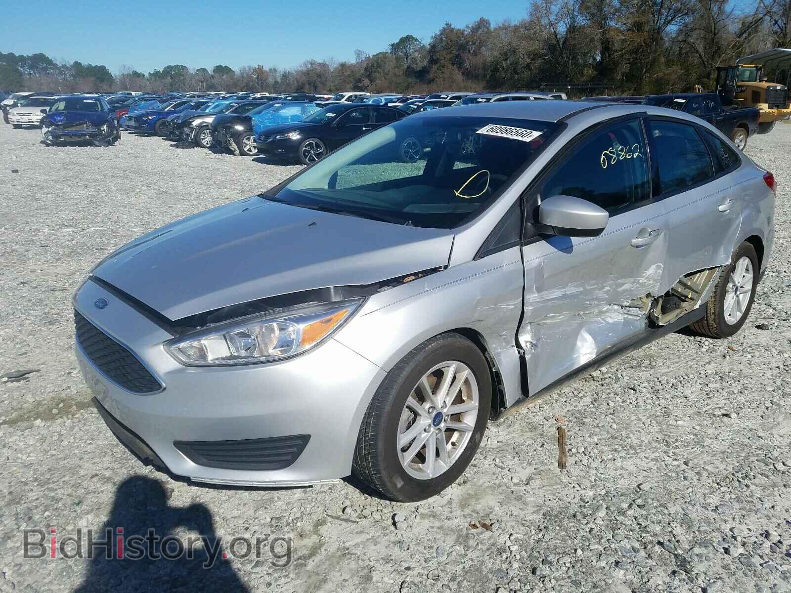 2018 FORD FOCUS - VIN: 1FADP3F20JL245670 - Фото 2
